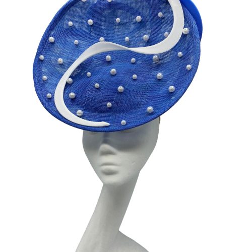 Stunning blue percher with pearl detail to the front and white and blue swirl detail to the back.